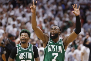 Liga NBA - Jaylen Brown uzgodnił rekordowy kontrakt z Celtics