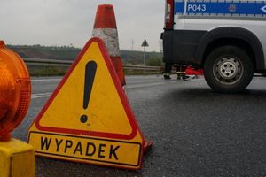 Wypadek na obwodnicy Olecka. Droga jest zablokowana