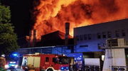  Śledczy wyjaśniają przyczyny nocnego pożaru; straty liczone w milionach
