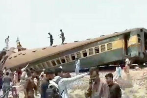 Co najmniej 15 osób zginęło, a 50 zostało rannych w katastrofie kolejowej