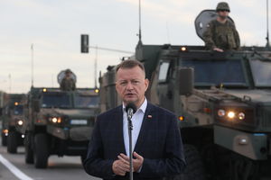 Szef MON: życzę żołnierzom i pracownikom wojska dumy ze służby i zasłużonego szacunku Polaków