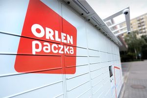 Orlen kosztem Poczty Polskiej, stworzy giganta na rynku kurierskim, który będzie w stanie rywalizować  z InPostem i DHL.