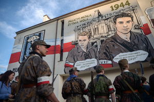 Warszawa/Bp Lechowicz poświęcił mural upamiętniający gen. dyw. Janusza Brochwicz-Lewińskiego ps. Gryf