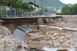 Caritas Polska przekazała Słowenii 100 tys. zł na pomoc powodzianom