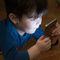 Korzystanie z urządzeń cyfrowych negatywnie wpływa na rozwój dzieci