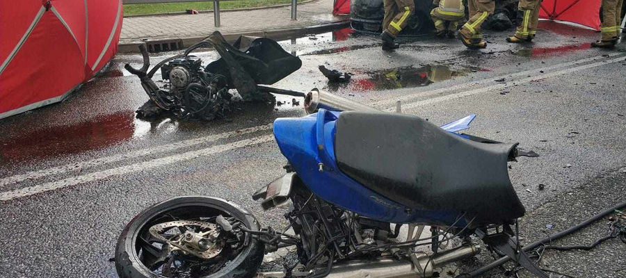 
Trzy ofiary śmiertelne w zderzeniu samochodu z motocyklem