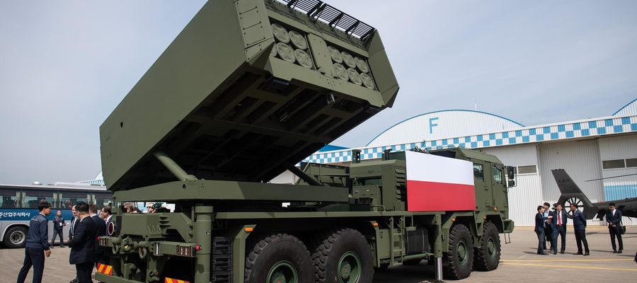 Koreański K239 na podwoziu polskiej ciężarówki Jelcz P882.57 TS T45 K-MLRS. Korea Południowa, 7 czerwca 2023 r. 