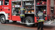 Trwa dogaszanie pożaru domu w Jegłowniku, 9 osób w szpitalach