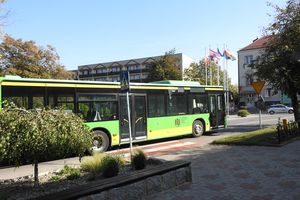 Gmina Olecko coraz więcej płaci za transport publiczny 