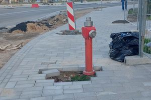 Inwestycja tramwajowa: Hydrant na środku chodnika? Władze Olsztyna wyjaśniają