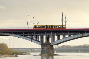 W piątek w nocy tramwajarze zamkną ul. Sobieskiego, wyburzą kładkę przy Czarnomorskiej