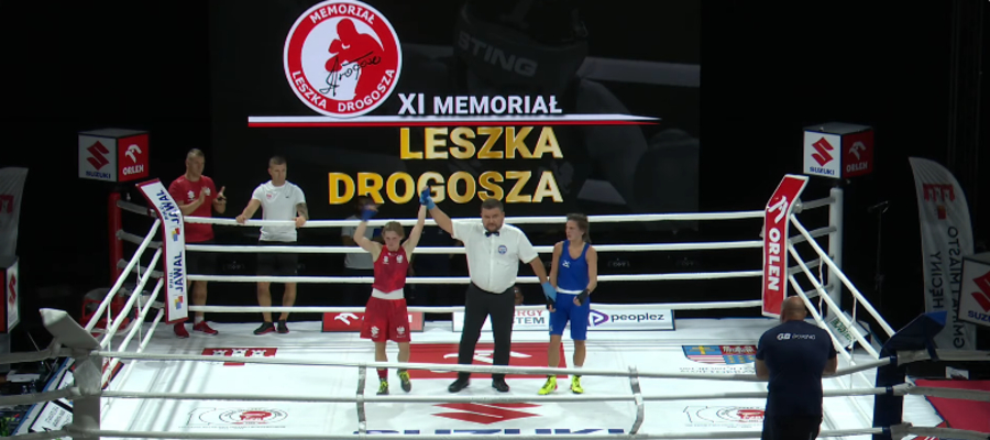 Natalia Kuczewska (POL) vs Savannah Stubley (ENG); Polka wygrała 2:1 / XI Memoriał im. Leszka Drogosza