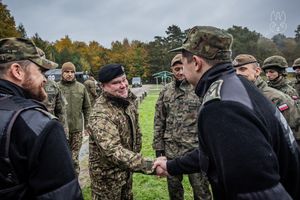 Formacje połączyły siły. 4 Warmińsko-Mazurska Brygada Obrony Terytorialnej spotkała się z delegacją 3. Łatgalskiej Brygady łotewskiej Gwardii Narodowej