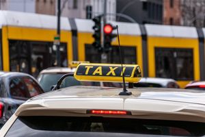 W prawie 1/3 spośród skontrolowanych taksówek stwierdzono nieprawidłowości