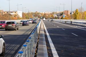 Otwarcie dla kierowców drugiego wiaduktu na Trasie Łazienkowskiej w okolicy Agrykoli