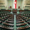 Sejm dziś wznowił obrady. Posłowie zajmą się projektami ustaw ws. zamrożenia cen energii