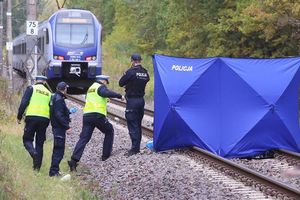 W Gąsocinie pod Ciechanowem pociąg relacji Gdynia-Kraków śmiertelnie potrącił mężczyznę