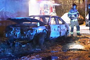 Tragedia przy ul. Narutowicza w Olsztynie. W spalonym samochodzie znaleziono ciało