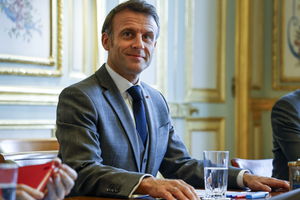 Macron: Francja, Niemcy i Polska razem, zdeterminowane, by wspierać Ukrainę
