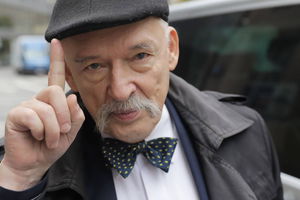 81-letni Janusz Korwin-Mikke trafił do szpitala