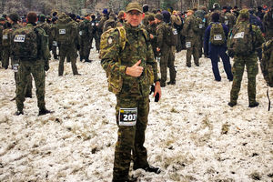 Trasa nie była łatwa, ale funkcjonariusz straży granicznej w Bezledach dał radę. W XX Maratonie Komandosa zajął 3. miejsce 