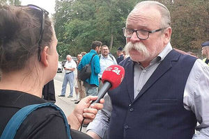 Wielki protest pod siedzibą TVP Info