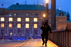 14 osób zabitych w strzelaninie na uniwersytecie w Pradze