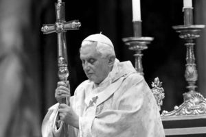 31 grudnia mija pierwsza rocznica śmierci papieża Benedykta XVI