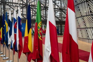  Rada Europejska podjęła decyzję o rozpoczęciu negocjacji akcesyjnych z Ukrainą i Mołdawią 