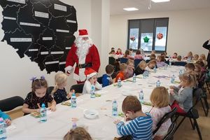 [ZDJĘCIA] Warsztaty świąteczne dzieci z Przedszkola Miejskiego w firmie EXPOM