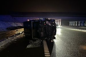 Tylko w ten weekend na drogach Olsztyna i powiatu olsztyńskiego 2 wypadki i 31 kolizji drogowych 