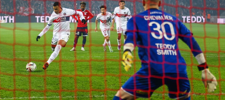 W 16. kolejce ligi francuskiej PSG na wyjeździe zremisowało 1:1 z Lille. Gola dla gości z rzutu karnego zdobył Kylian Mbappe 