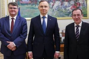 Prezydent spotkał się z żonami Mariusza Kamińskiego i Macieja Wąsika