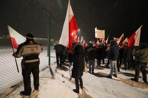 Ponad sto osób czeka w Przytułach Starych na uwolnienie Macieja Wąsika