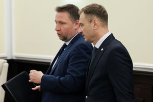 Minister sportu unieważnił dotację 300 mln zł dla PZPN
