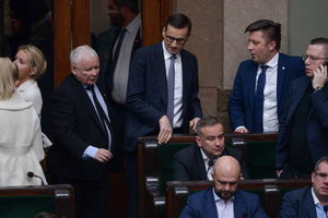 Konflikt polityczny w Polsce narasta? Sondaż