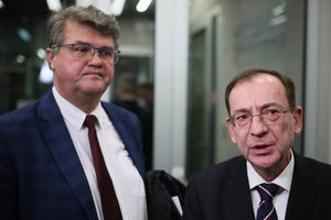 Szymon Hołownia zapewnił, że Wąsik i Kamiński nie będą wpuszczani do Sejmu