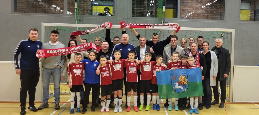 piłkarze Akademii Junior Ełk na turnieju w Nettetal (27-28 I 24)