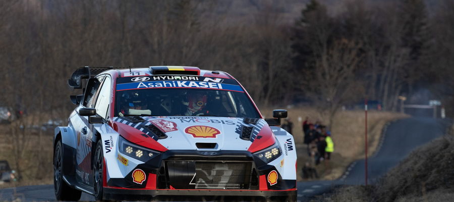 Thierry Neuville na trasie Rajdu Monte Carlo
