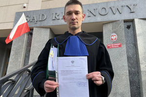 Sąd w Olsztynie wydał wyrok w "śmierdzącej sprawie". Paweł Klonowski triumfuje