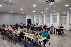 Piąta runda rozgrywek o bursztynowe szachy Wacława Wasieli 