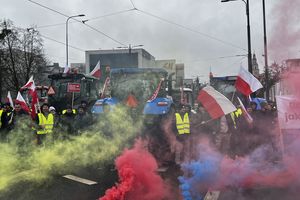 [WIDEO] Rolnicy rozpoczęli protest w Olsztynie