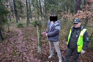 Leśnicy z Nadleśnictwa Nidzica zaczaili się na kłusownika. Okazał się nim 50-latek z gminy Olsztynek