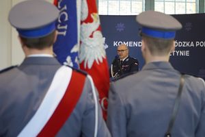 Komendant Miejski Policji w Olsztynie pożegnał się z mundurem. Jego miejsce zajął mł. insp. Stanisław Moroz 