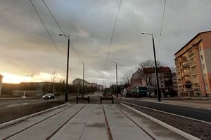 Ludzie chcą drogi zamiast tramwaju