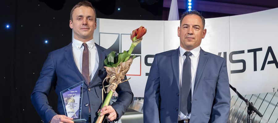 Łukasz Zub, laureat X miejsca w Plebiscycie na Najpopularniejszych Sportowców Powiatu Ełckiego 2023 roku oraz przedsiębiorca Mariusz Gajek