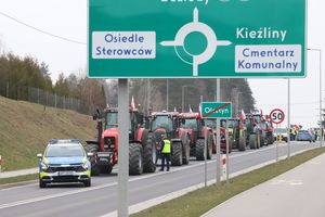 Utrudnienia w ruchu. Protestujący rolnicy wracają na warmińsko-mazurskie drogi [ZDJĘCIA]
