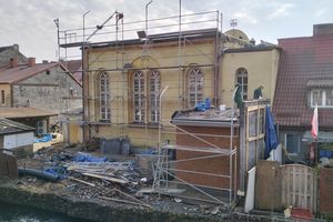 Niezwykłe odkrycie w dawnej synagodze w Barczewie. Wiadomo, kto ją wybudował?