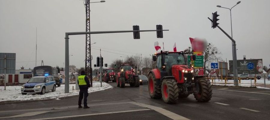 Rolnicy blokują "szesnastkę"
