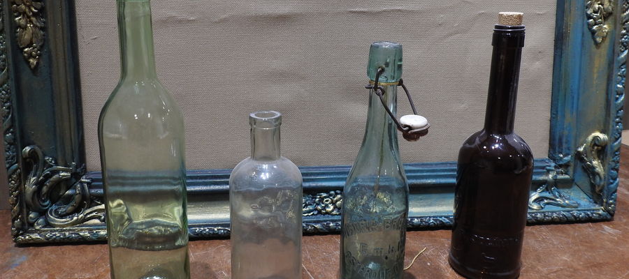 Organizatorzy wystawy proszą o wypożyczenie starych butelek
